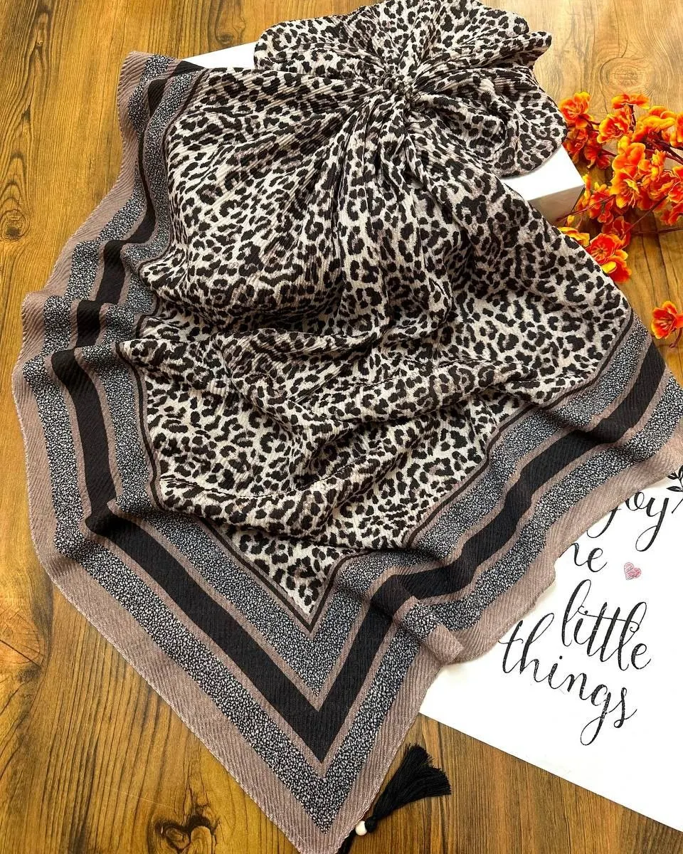 روسری پلیسه پلنگی پاییزه ۲۰۲۶