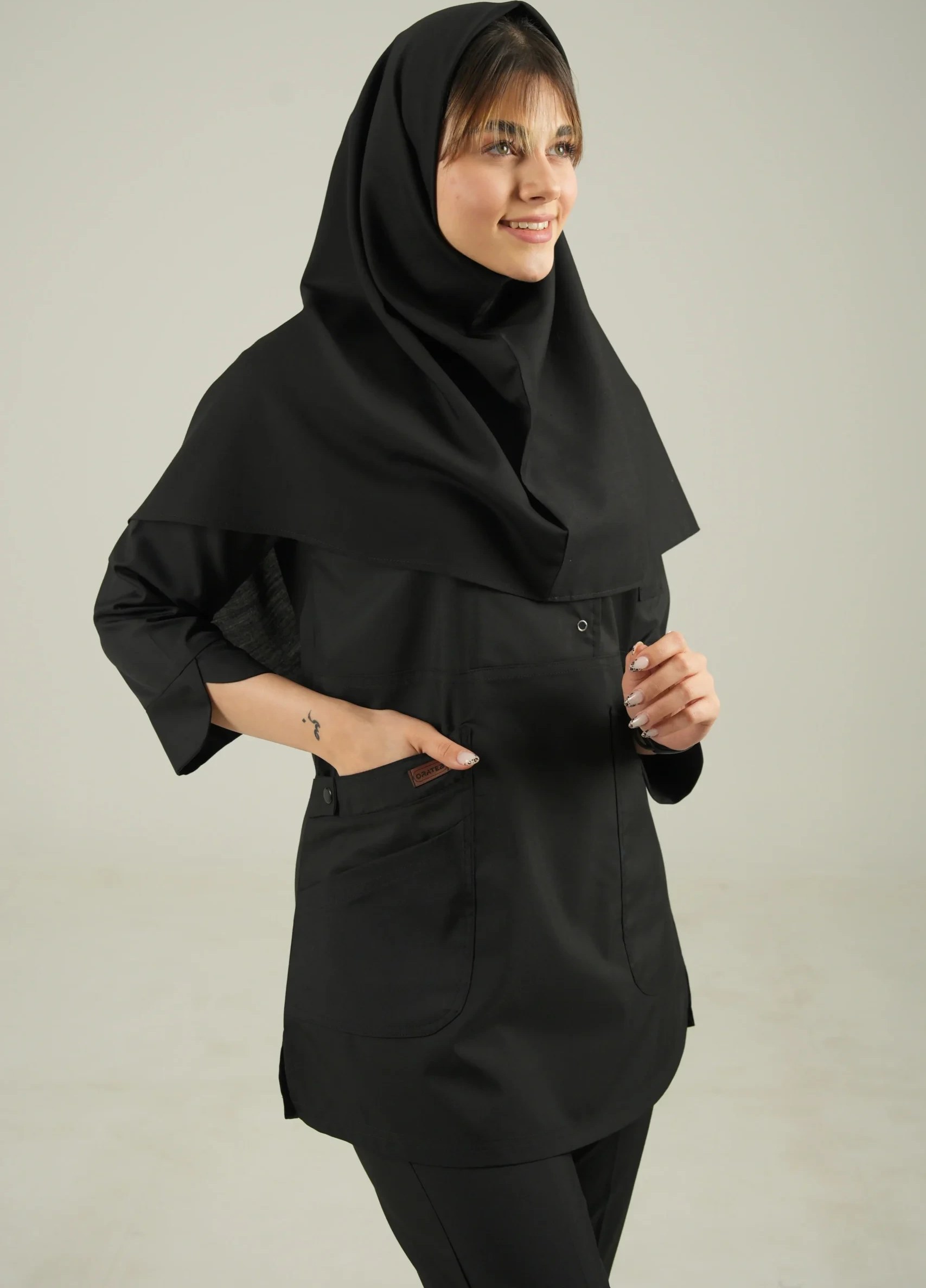 مقنعه نخی بروجرد
